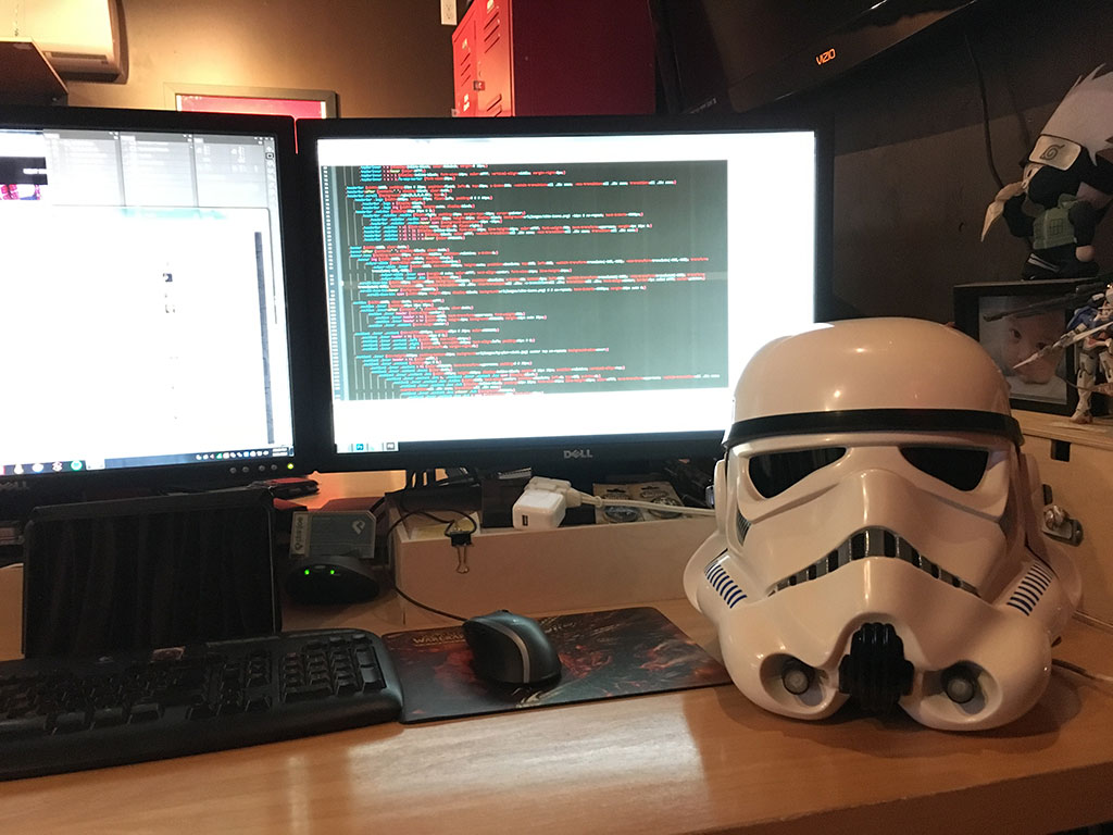 desk-helmet.jpg